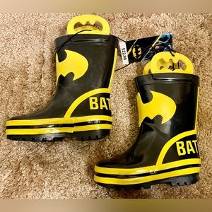 Batman Rain Boots- Boys Size 5/6- NWT